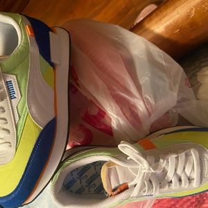 Puma gym shoes size 9.5